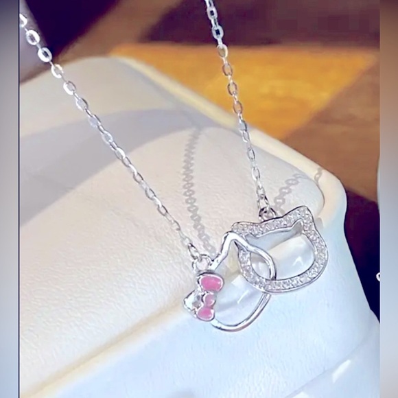 Hello Kitty Jewelry - Hello Kitty Elegant Rhinestone Pendant Necklace -  19.5” NIP